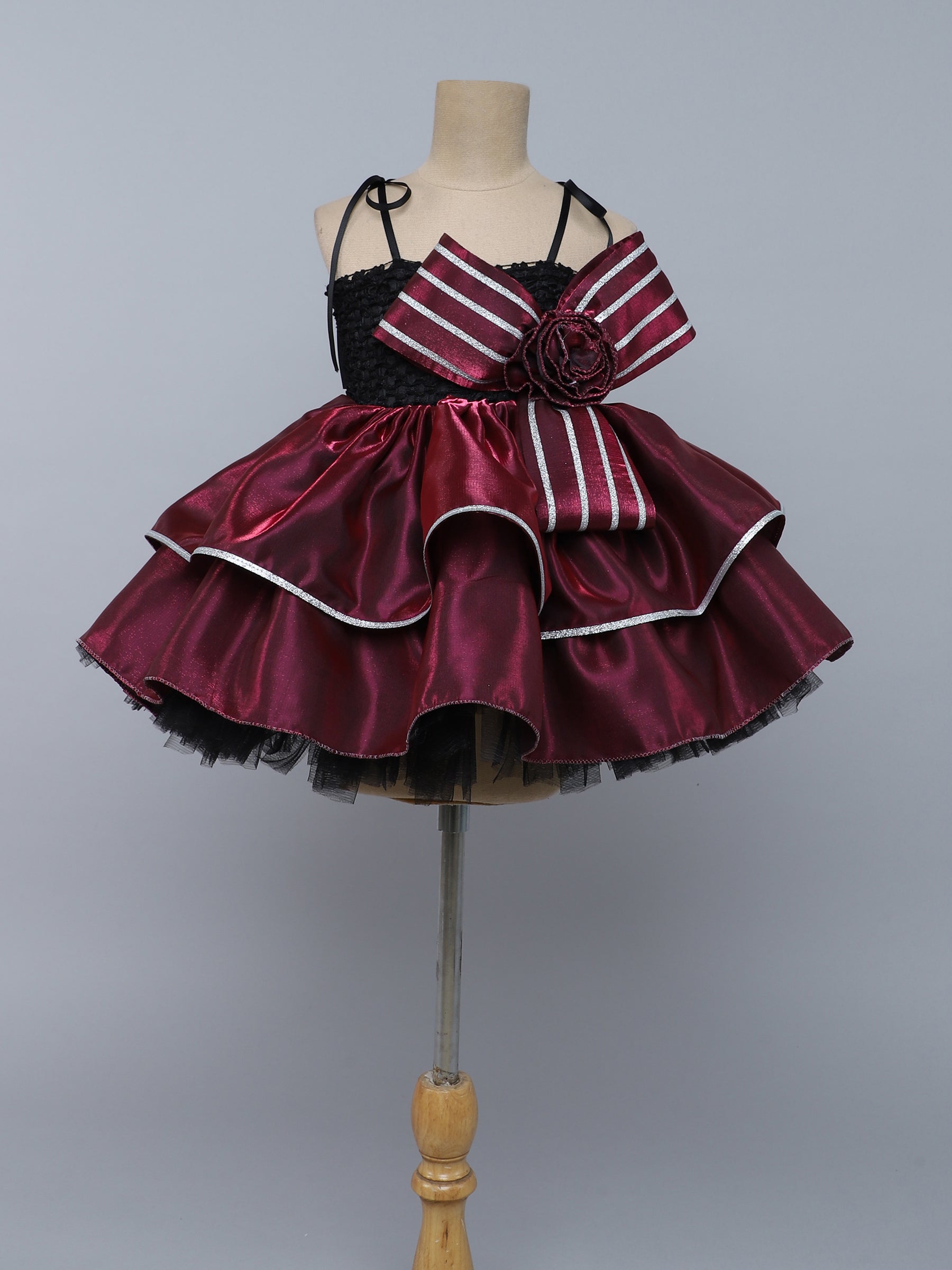 "Elegant white tutu gown with statement bow – perfect for birthdays & special occasions."