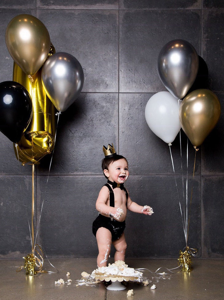 TINY MINY MEE GLACE COTTON BABY BOY BIRTHDAY PHOTOSHOOT OUTFIT INCLUDES BLOOMER WITH GALLIES, CROWN AND BOW-BLACK