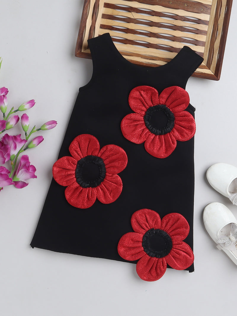 TINY MINY MEE Sleeveless Floral Applique Detailed Dress - Black