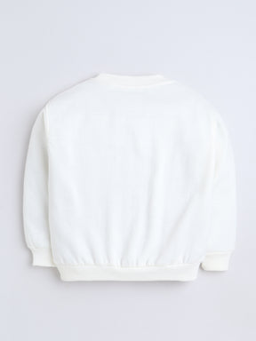 Soft, sweet, and stylish—an elegant sweatshirt blooming with delicate pink florals.