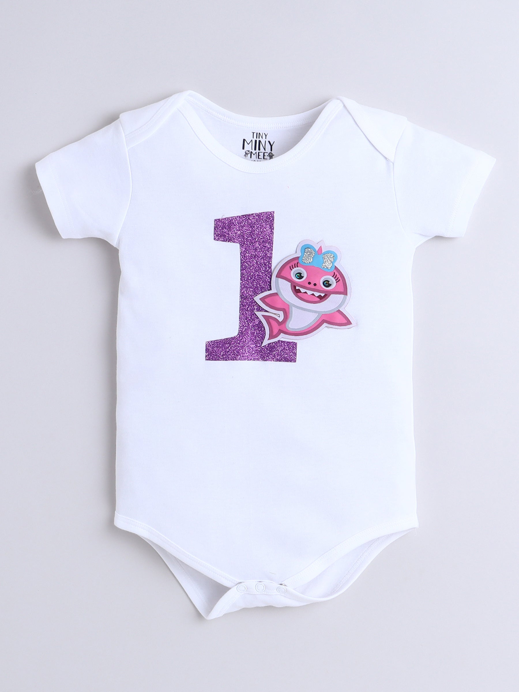 "Adorable Pink Shark 1st Birthday Outfit Set for Baby Girl"