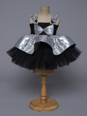 "Starry Charm – Black & Silver Bow Accent Knee Length Party Dress"