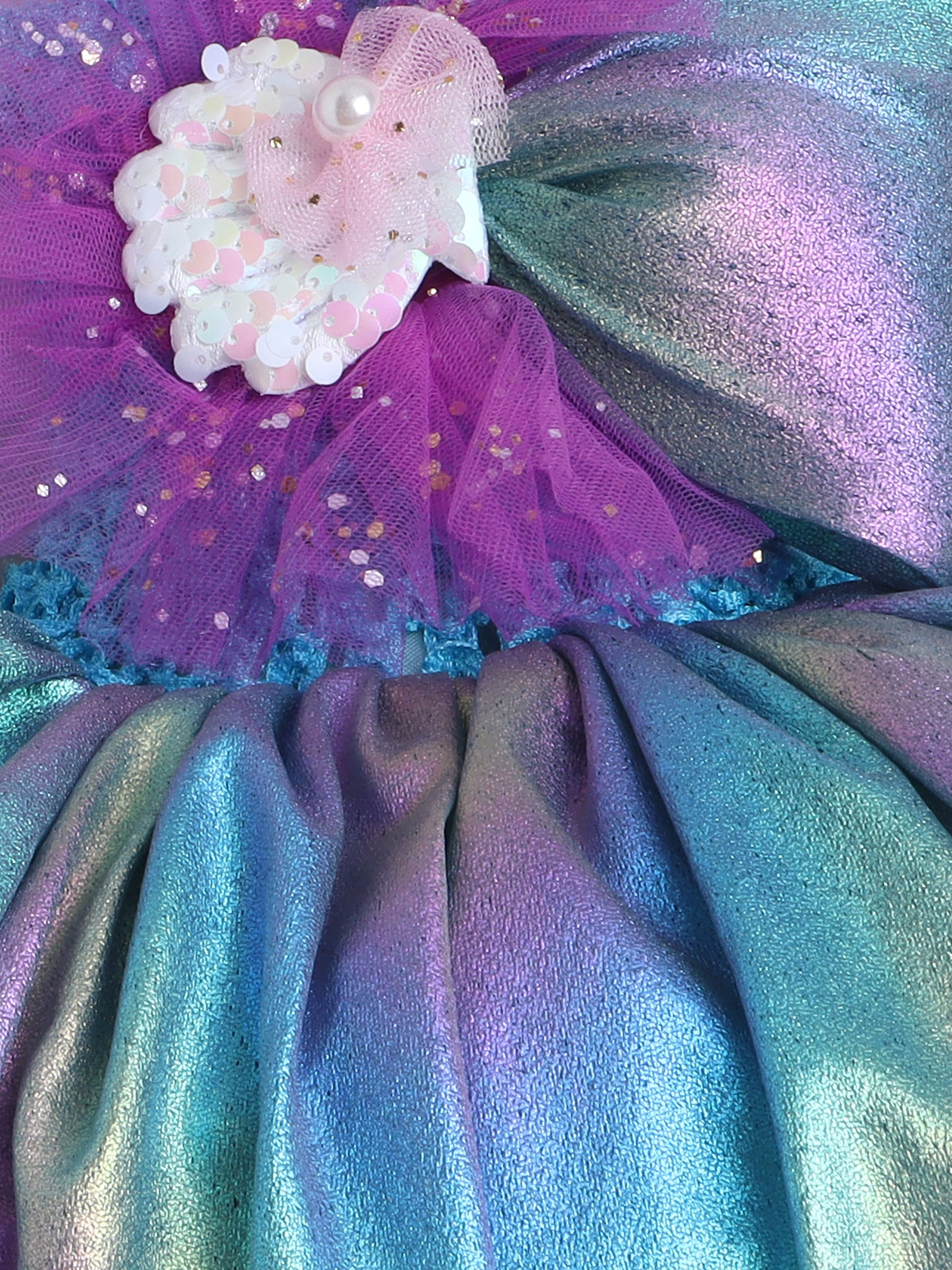Dive into a dreamy undersea adventure with this magical mermaid-inspired shimmer Knee Length dress!