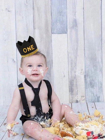 TINY MINY MEE GLACE COTTON BABY BOY BIRTHDAY PHOTOSHOOT OUTFIT INCLUDES BLOOMER WITH GALLIES, CROWN AND ONE SHAPE TIE-BLACK