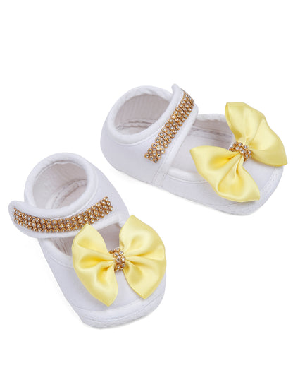 TINY MINY MEE RHINESTONE CROWN PATCH SLEEPSUIT WITH YELLOW BOWS AND SHOES-WHITE