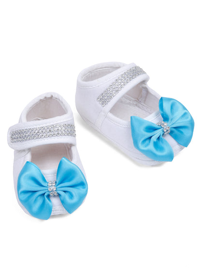 TINY MINY MEE RHINESTONE CROWN PATCH SLEEPSUIT WITH LIGHT BLUE BOWS AND SHOES-WHITE